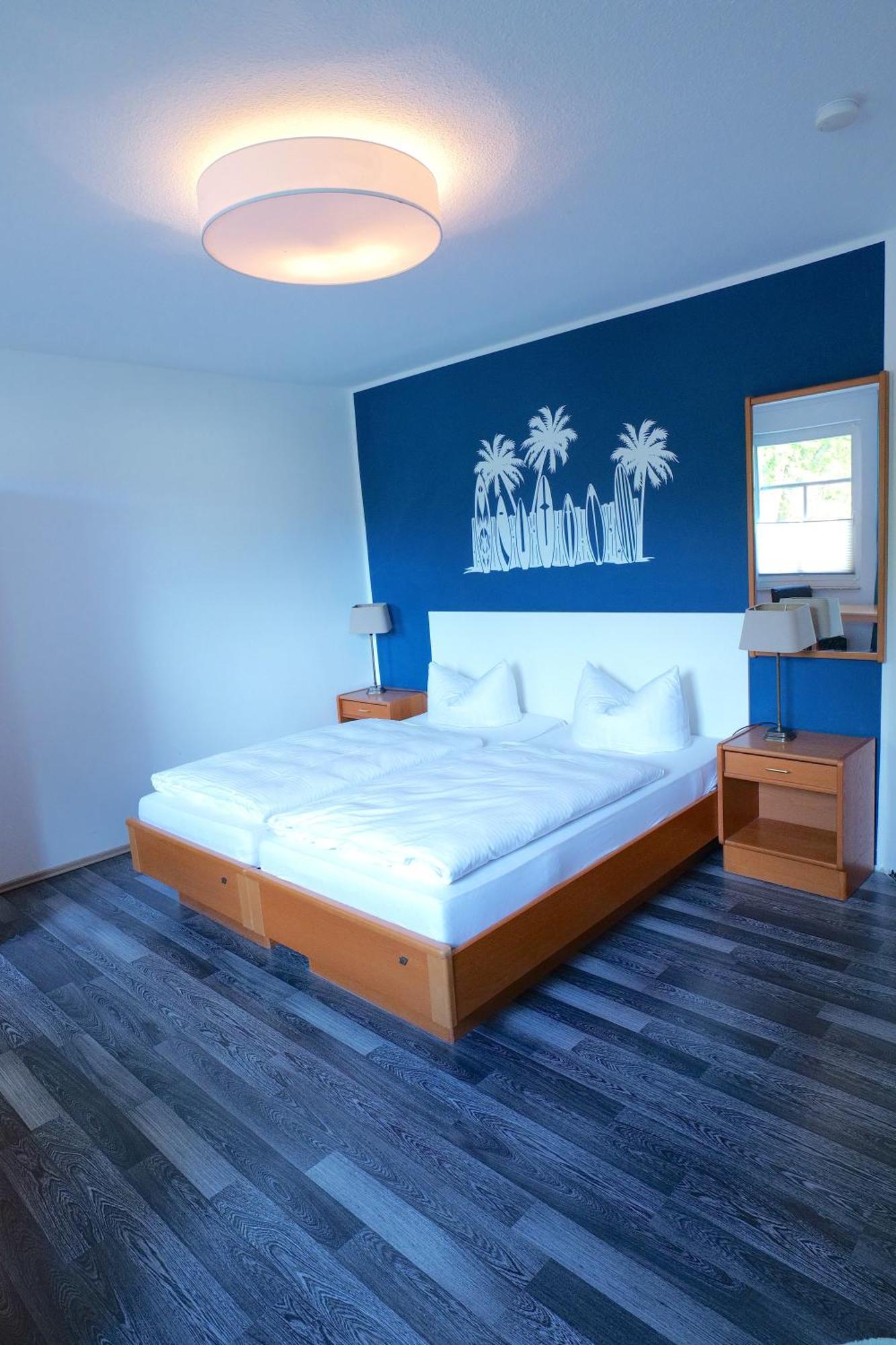 Hotel & Restaurant Am Bodden プットブス エクステリア 写真